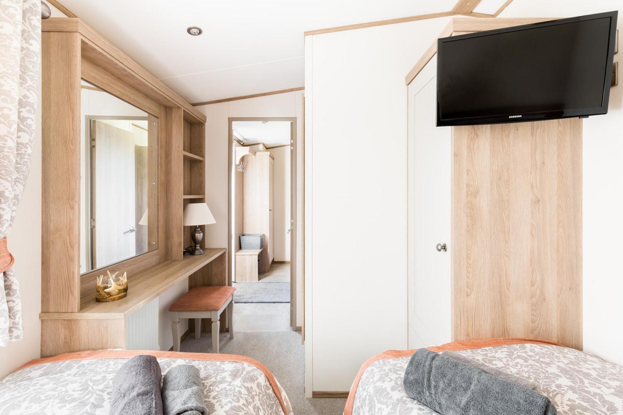 Reeds View Holiday Lodge Южен Сърни Екстериор снимка